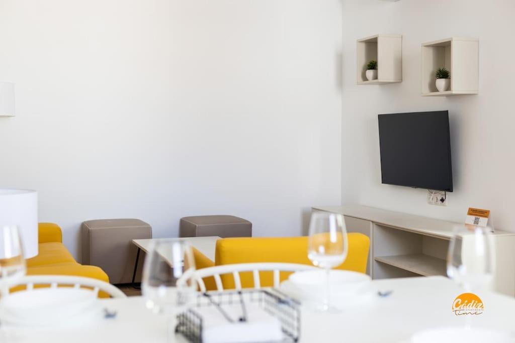 Mar De La Vina - Free Parking By Cadiz Time Apartment Luaran gambar